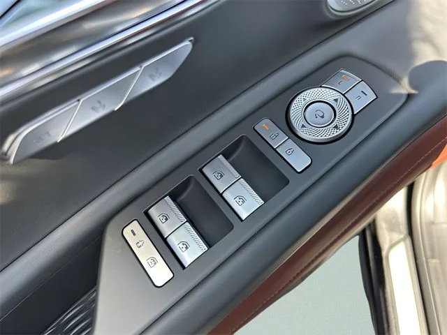 Used 2025 Gray Genesis 3.5T Prestige image 21