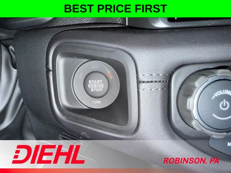 New 2026 Black Clear-Coat Exterior Paint Jeep Rubicon X image 28