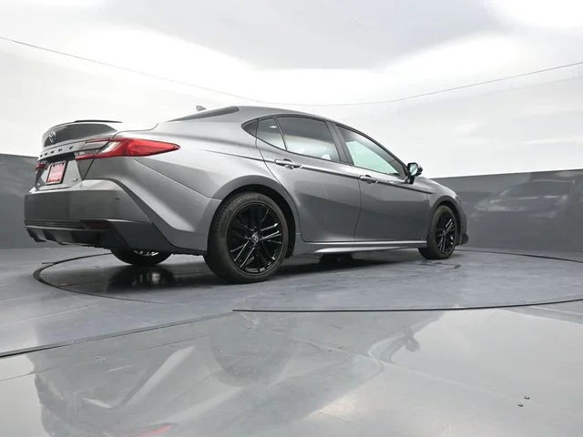 Used 2025  Toyota SE image 36
