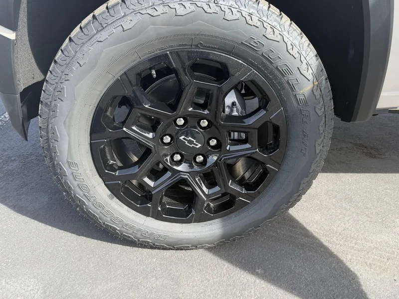 2026 Chevrolet Colorado Trail Boss - Photo 23
