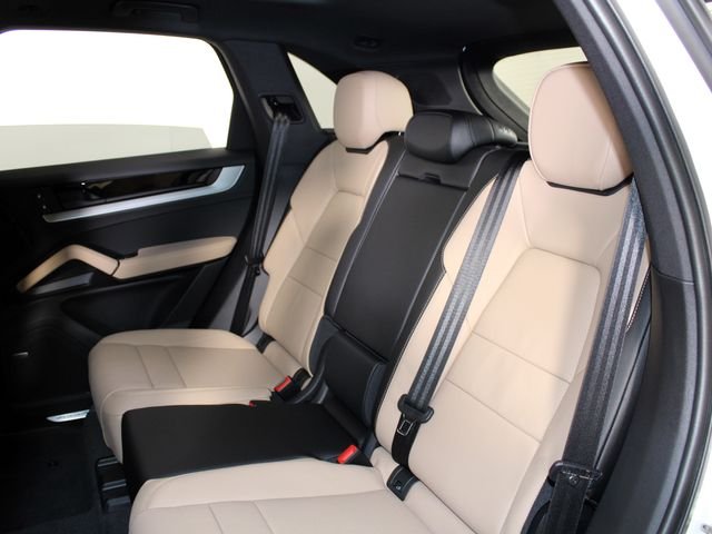 New 2026 White Porsche  image 20