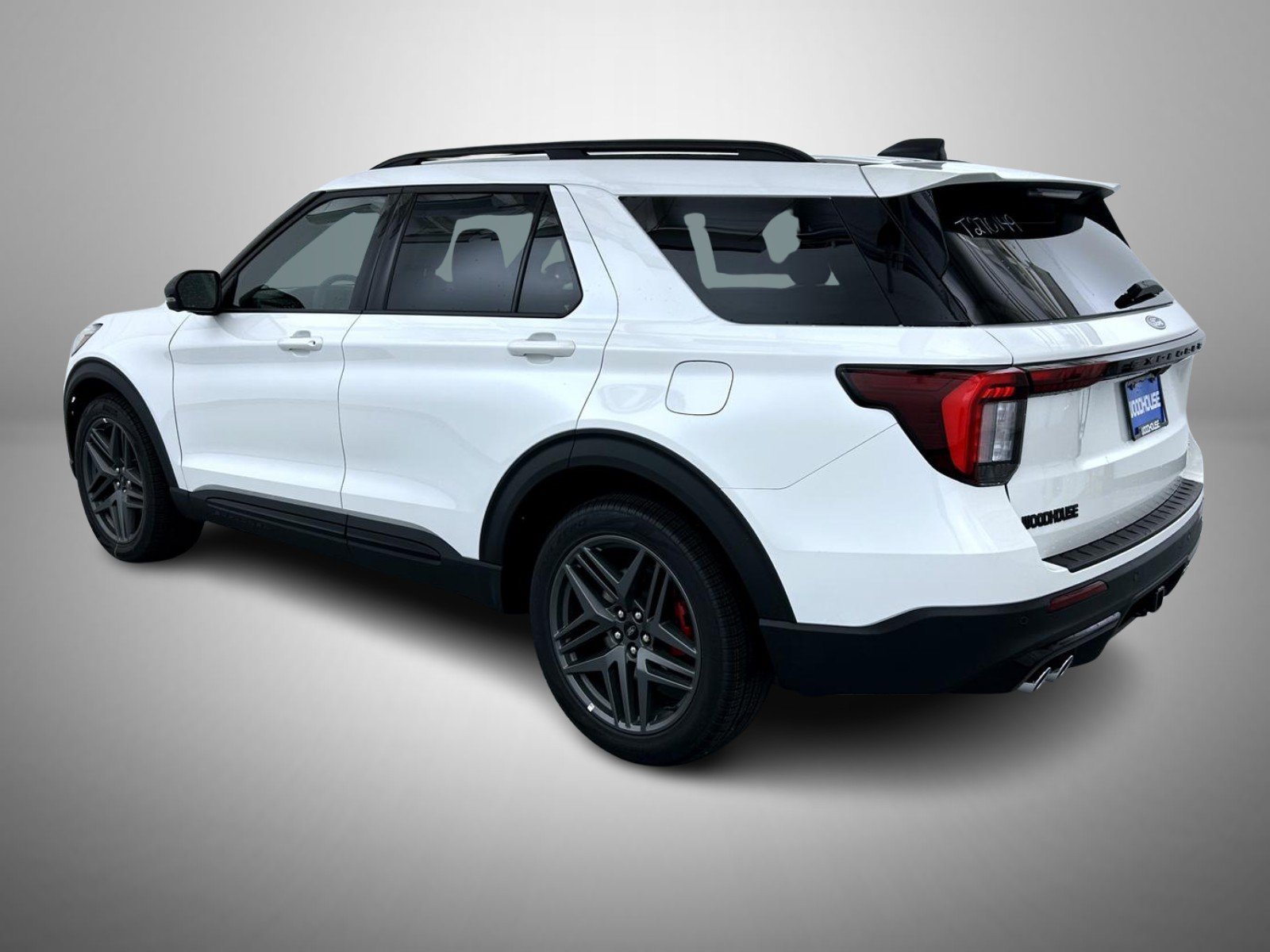 New 2027 Star White Metallic Tri-Coat Ford ST image 7