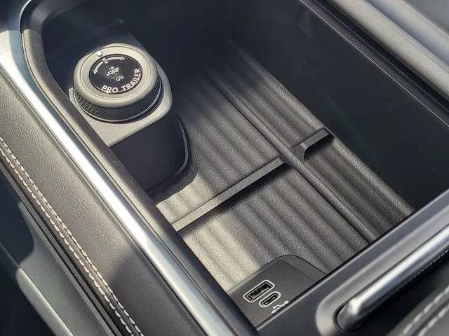 New 2027 Gray Ford Platinum image 32