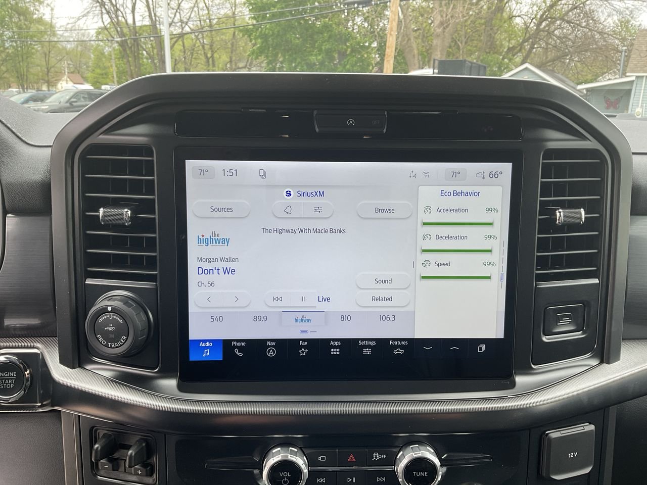 New 2026 AVALANCHE Ford Lariat image 15