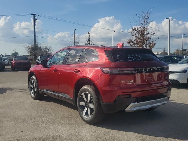 New 2026 Scarlet Red Metallic Honda Touring image 4