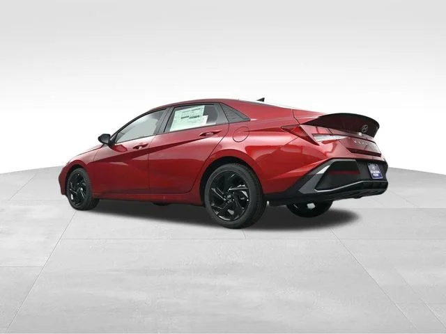 Used 2026 Red Hyundai SEL Sport image 34