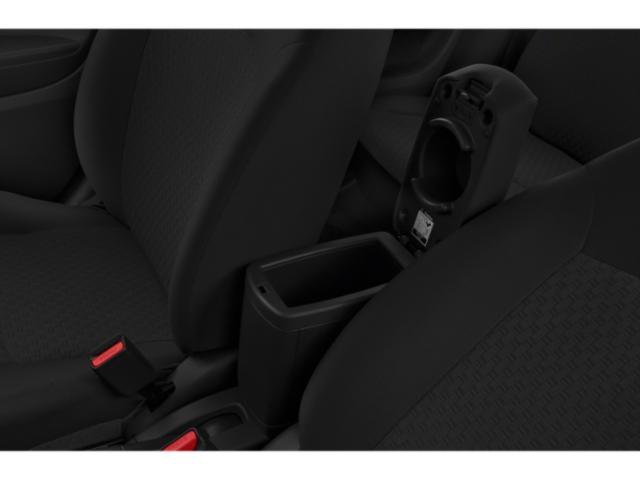 Used 2020 Red Mitsubishi  image 14