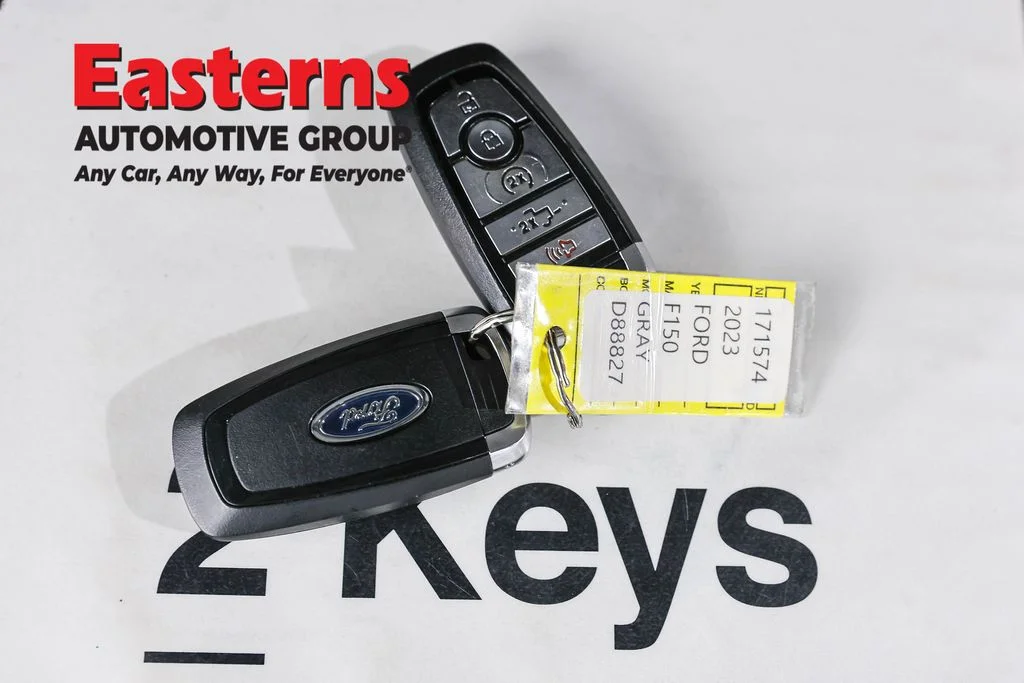 Used 2023 Silver Ford XLT image 27