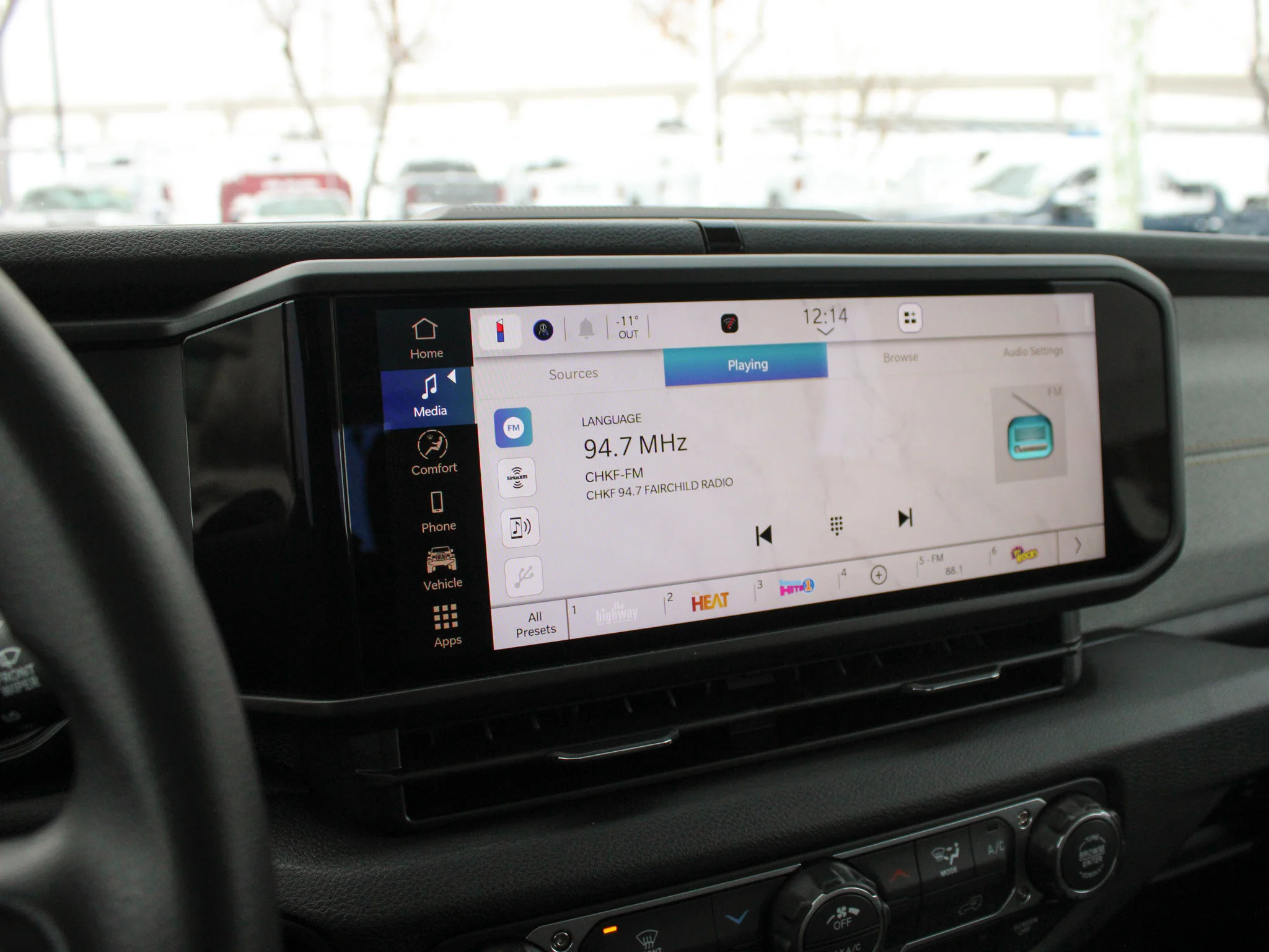 Certified Used 2026 mojito Jeep Sport * No Accidents | Backup Camera | Trailer Tow | Apple CarPlay | Trail Ready image 22
