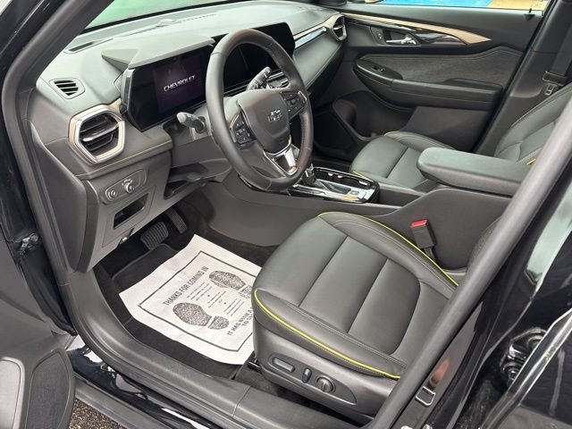 Used 2024 Black Chevrolet ACTIV image 19