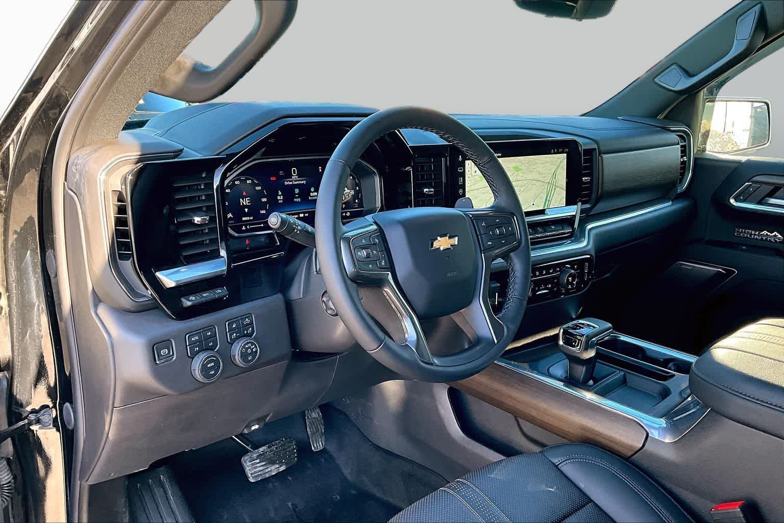 2025 Chevrolet Silverado 1500 High Country - Photo 28