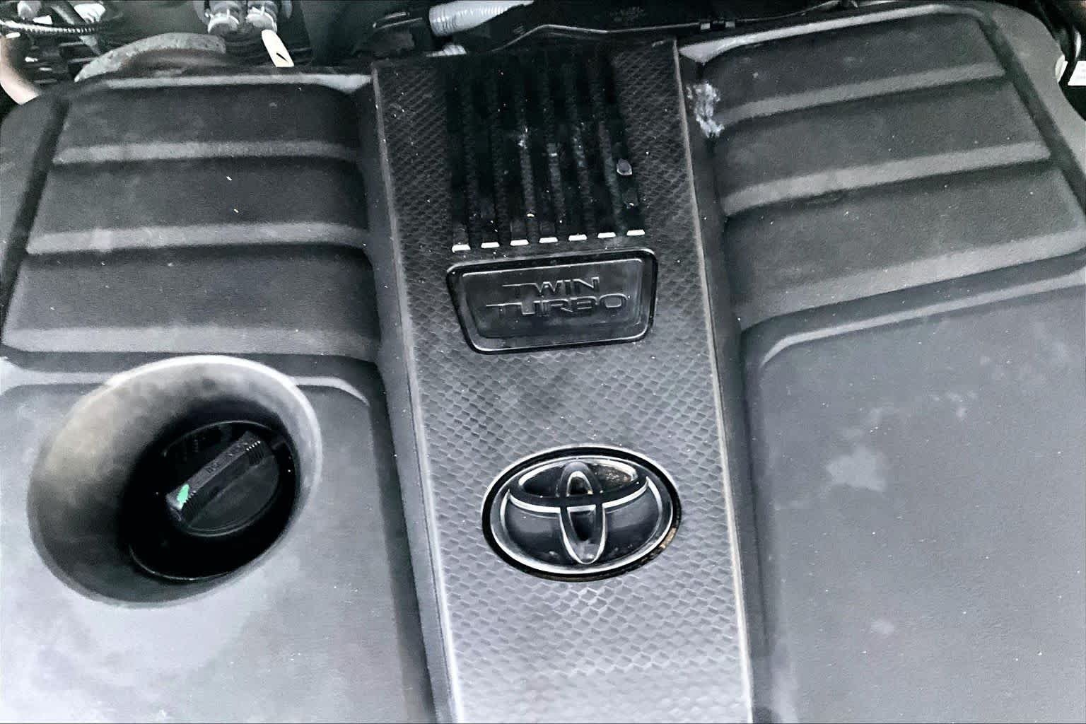 Used 2025 Magnetic Gray Metallic Toyota Limited image 32