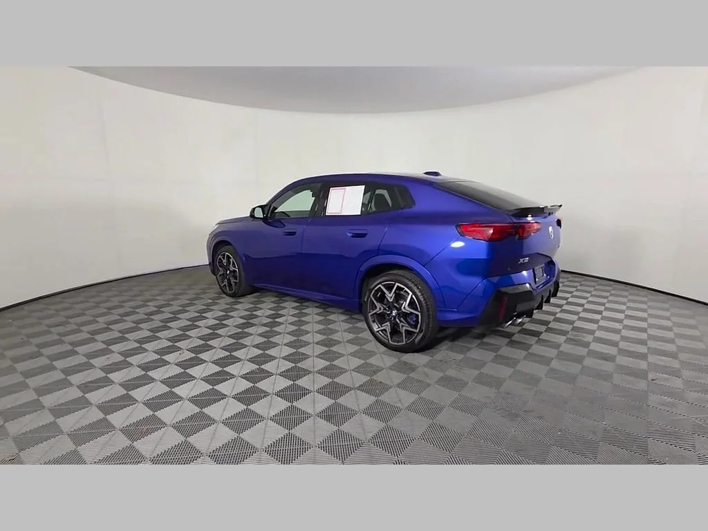 Used 2025 Blue Metallic BMW M35i image 46