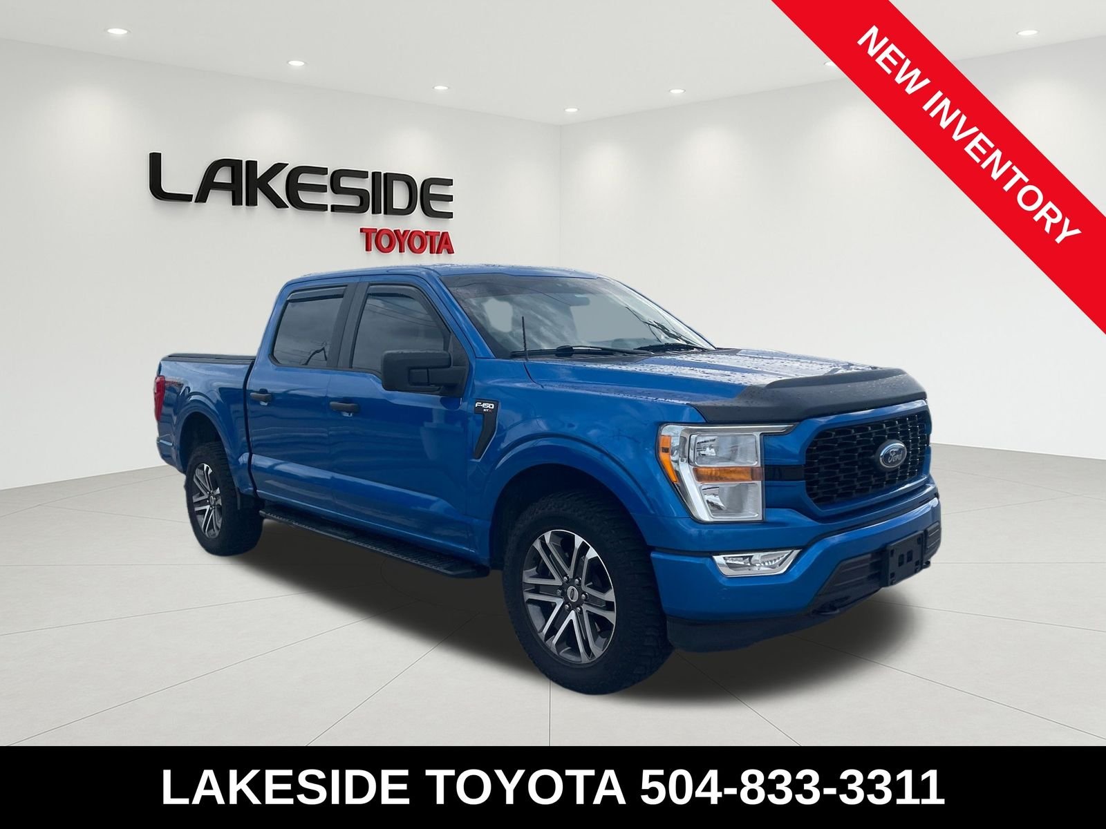 Used 2021 Blue Ford XL image 3