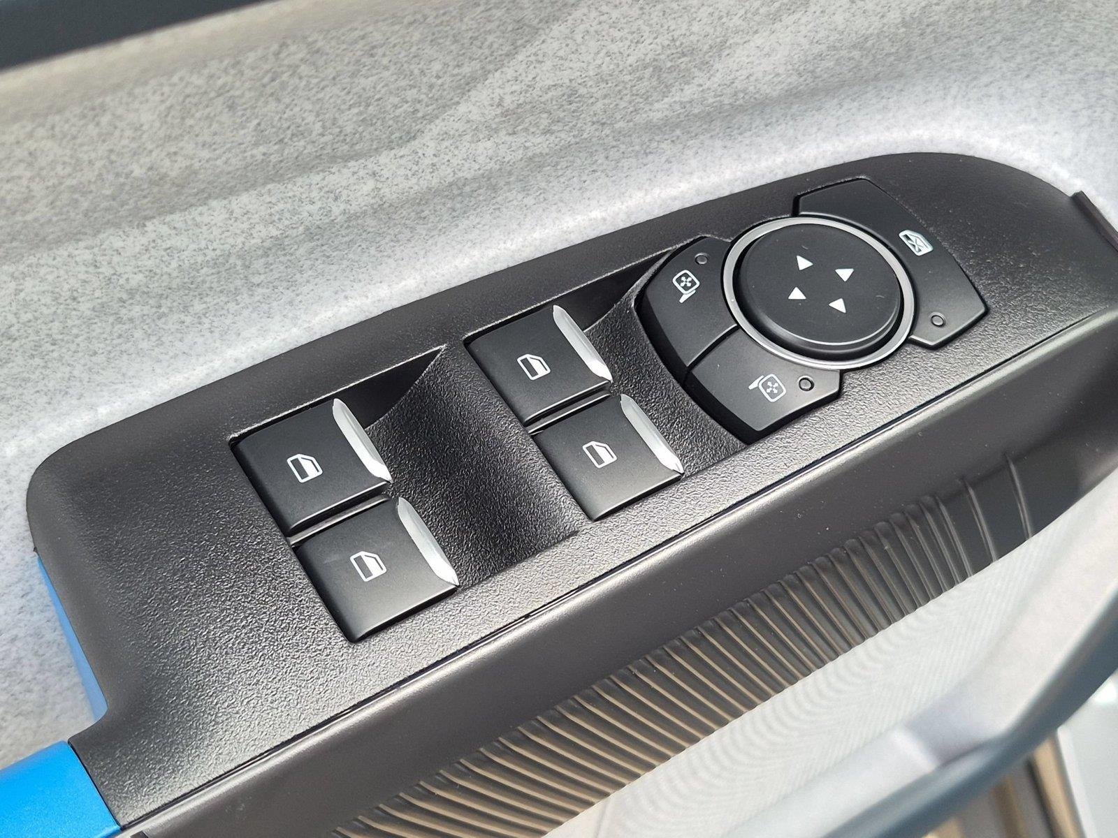 New 2026 Carbonized Gray Metallic Ford XLT image 15