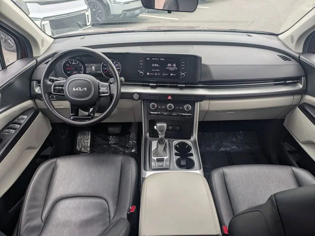 Used 2024 Red Kia LX image 12