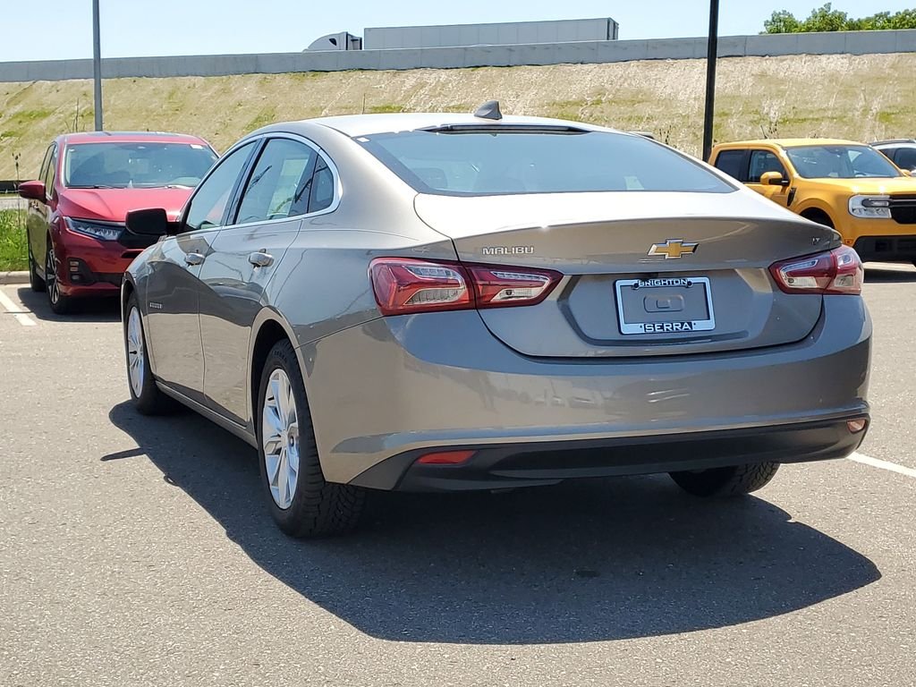 Used 2022 Mineral Gray Metallic Chevrolet LT image 2