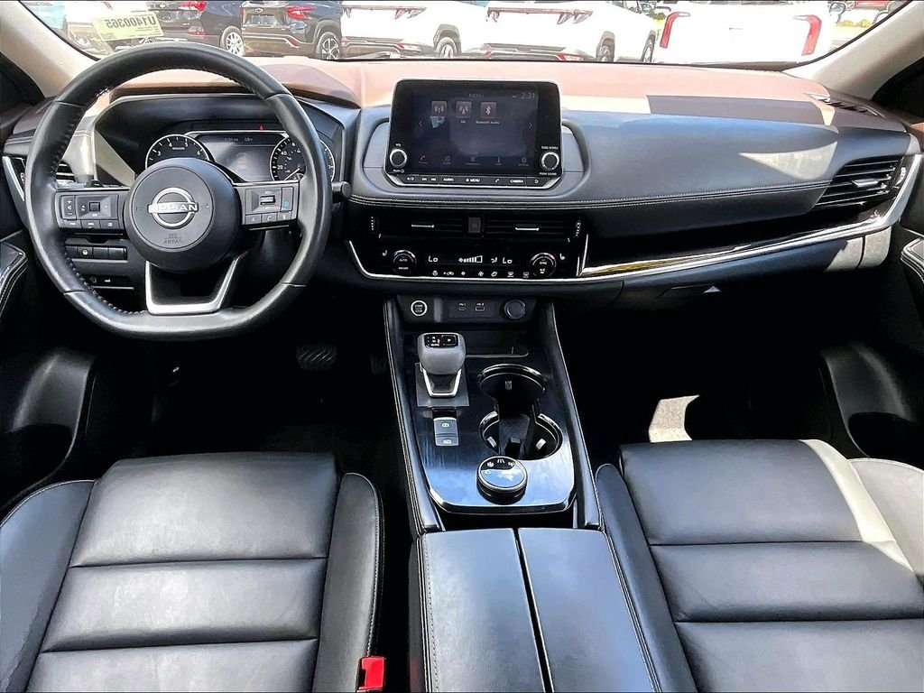 Used 2023 Gray Nissan SL image 21