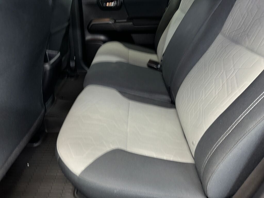 2023 Toyota Tacoma TRD Off Road - Photo 19