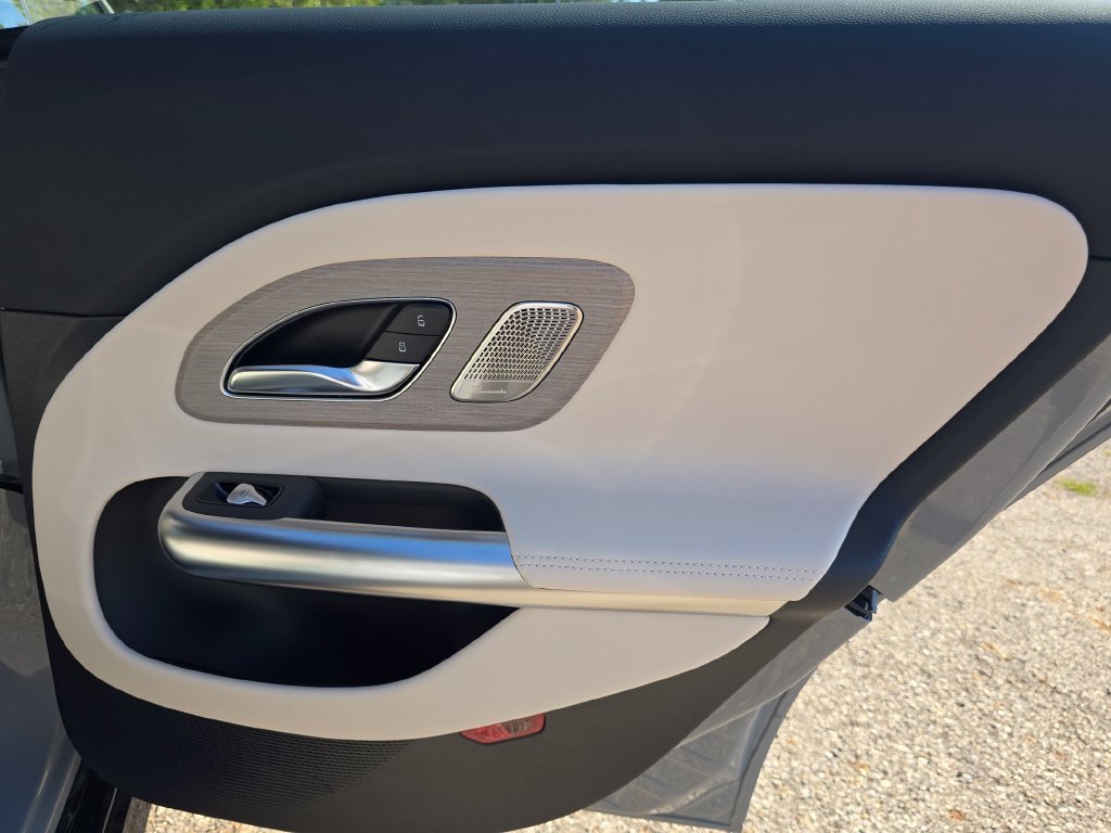 New 2027 MANUFAKTUR Alpine Grey Mercedes-Benz CLA 220 image 53