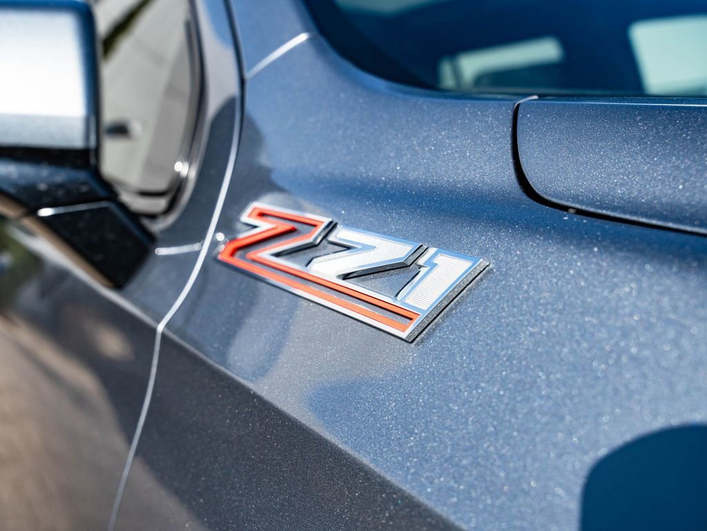 Used 2021 Satin Steel Metallic Chevrolet Z71 image 21