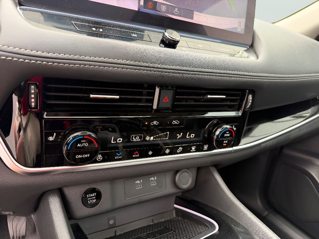 2024 Nissan Rogue SL - Photo 30