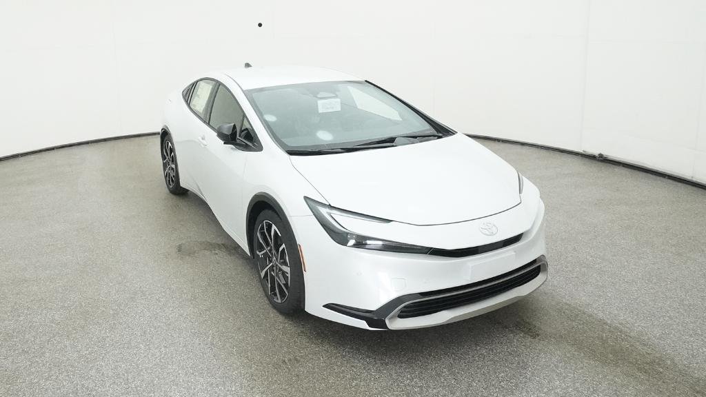 New 2026 Wind Chill Pearl Toyota XSE image 21