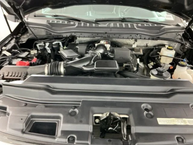 Used 2020 Gray Ford Lariat image 31