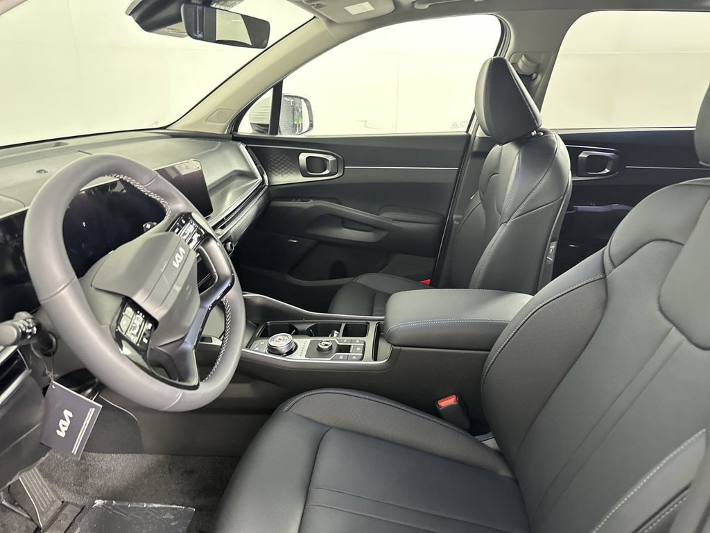 New 2026 White Kia EX image 2