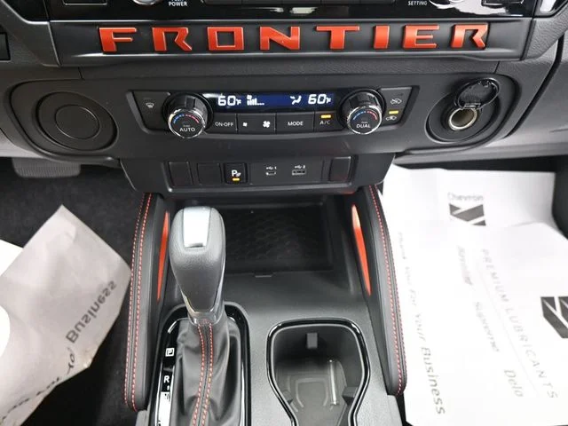 2025 Nissan Frontier PRO-X - Photo 23