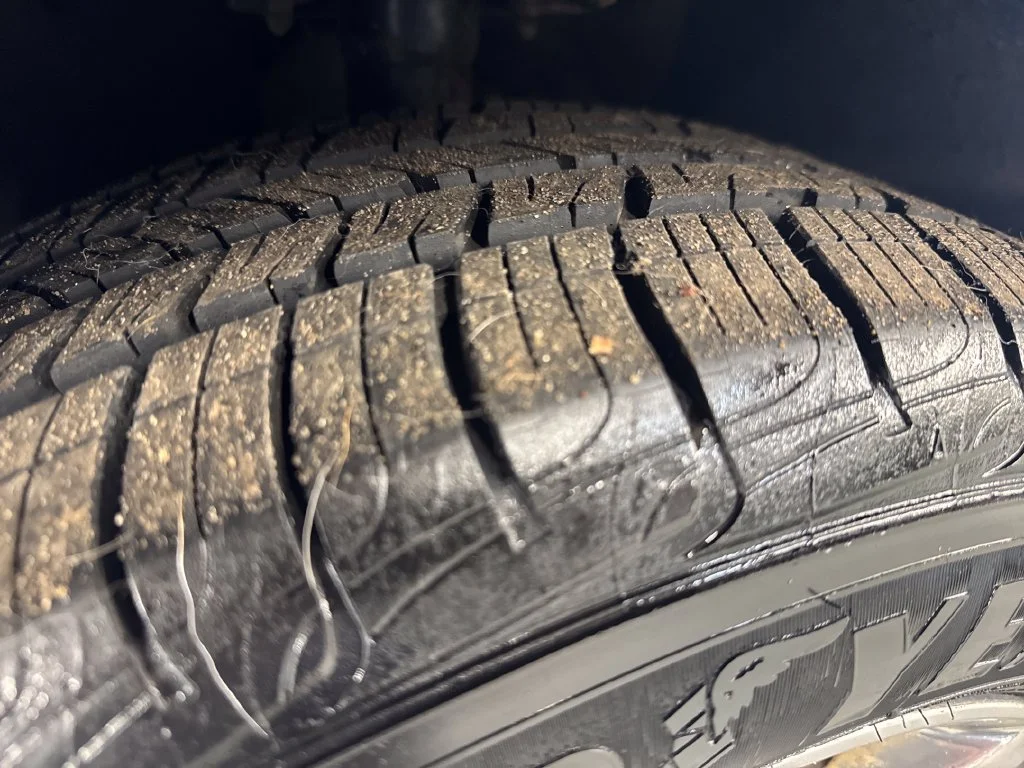 Used 2017 Black Chrysler Limited image 11