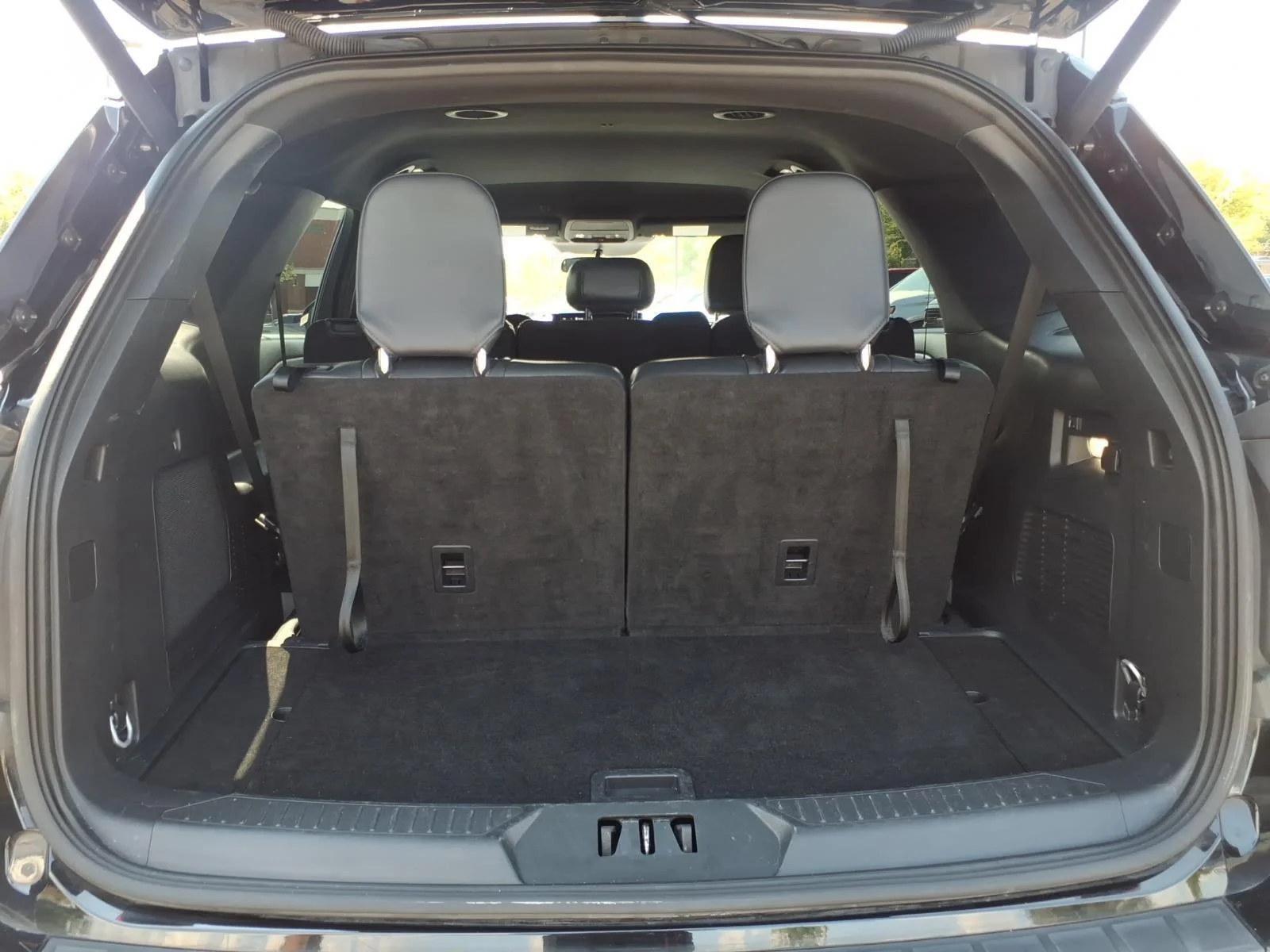 Used 2025 Agate Black Ford ST-Line image 32