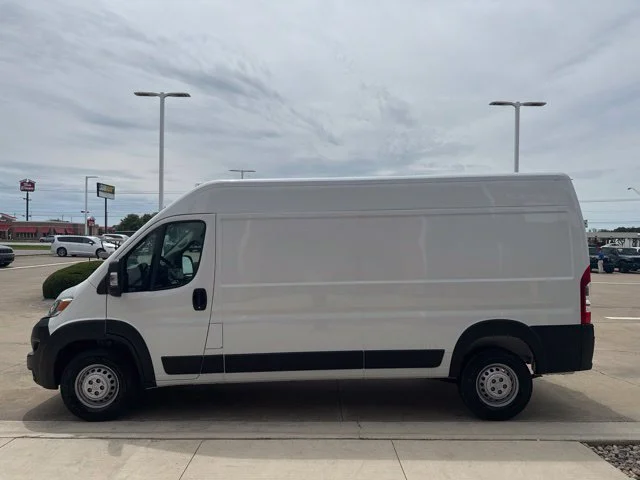 Used 2025 White Ram High Roof image 10
