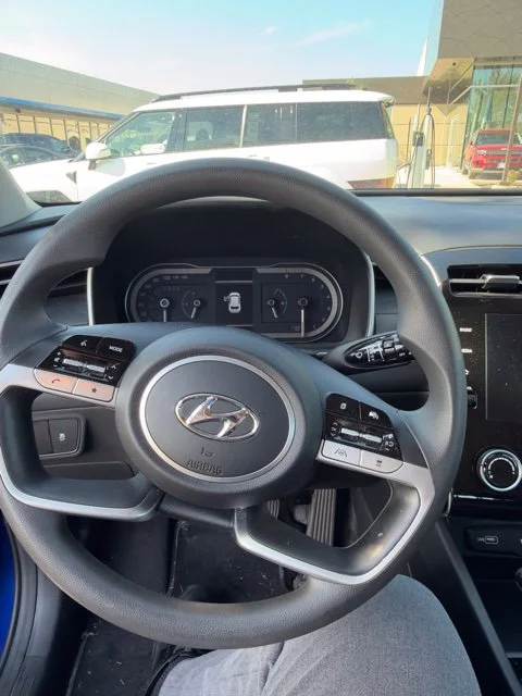 Used 2024 Blue Hyundai SE image 9