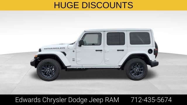 New 2026 Bright White Clear-Coat Exterior Paint Jeep  image 5