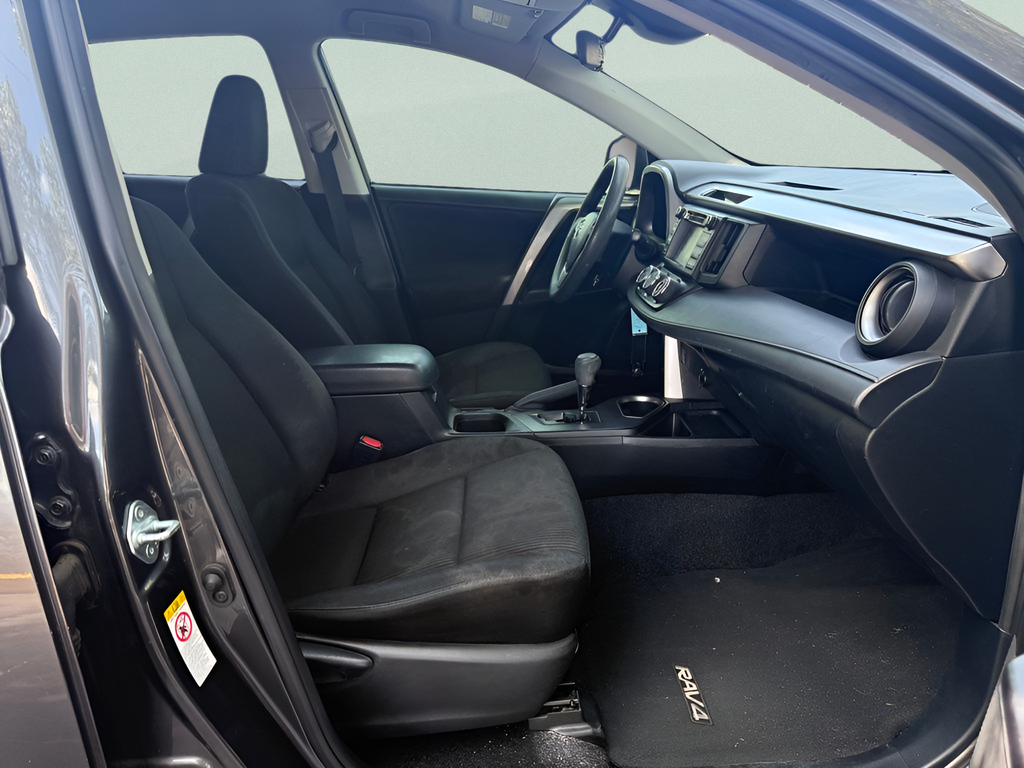 Used 2018 Gray Toyota LE image 13