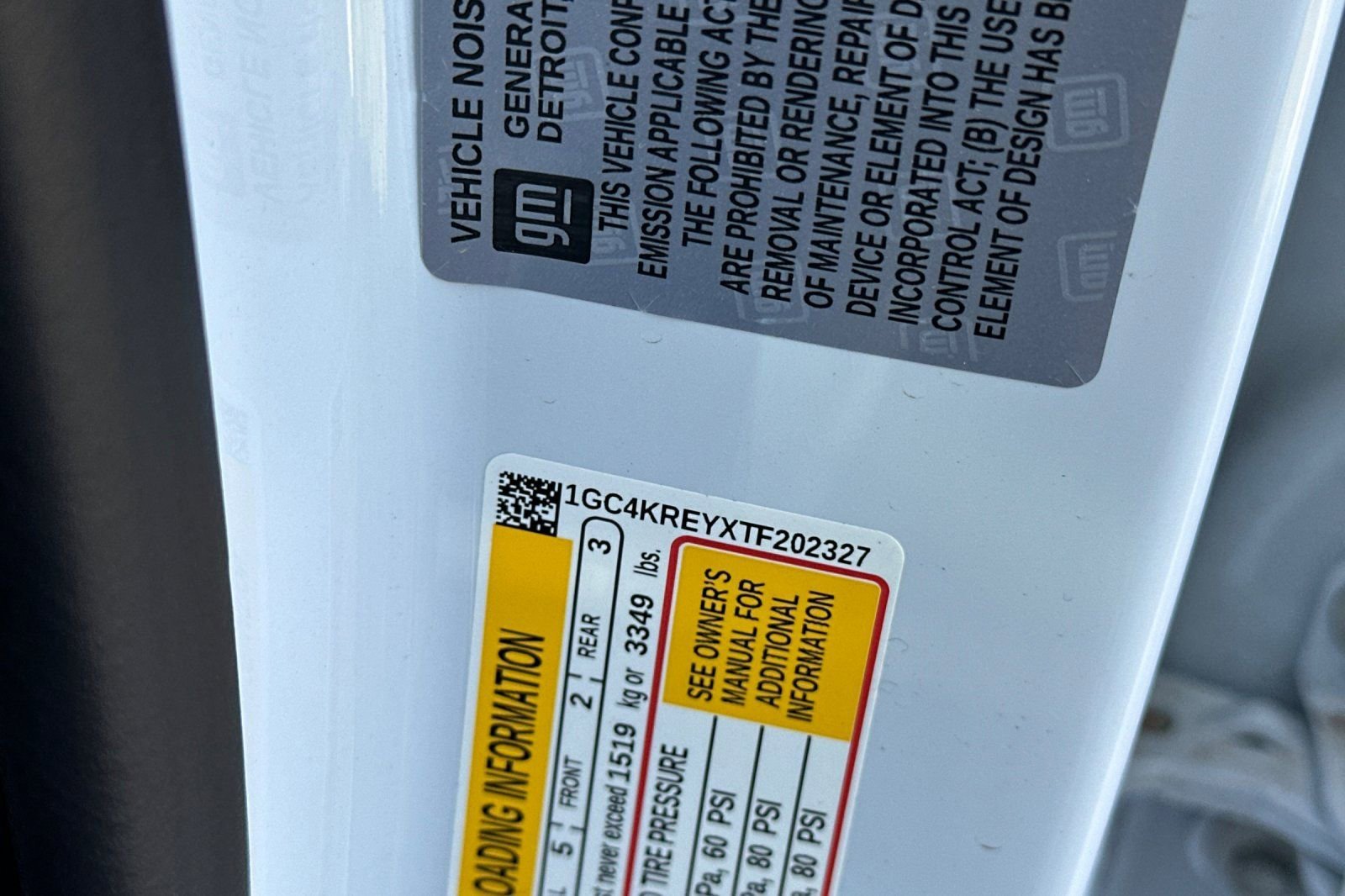 New 2026 Polar White Tricoat Chevrolet High Country image 27