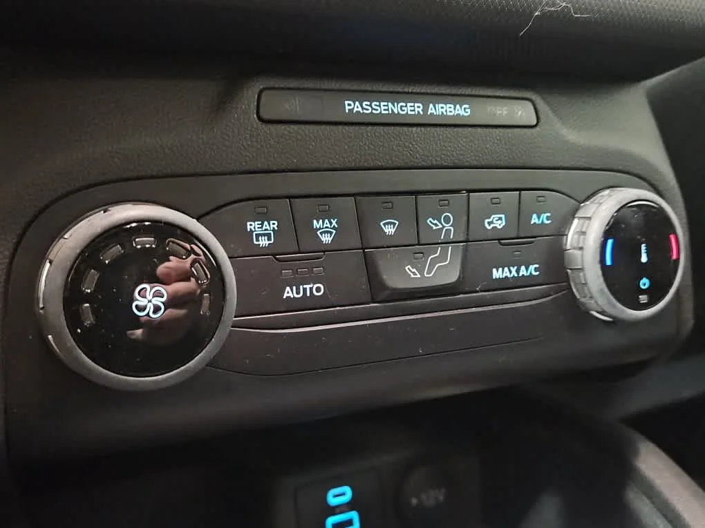 Used 2022 Carbonized Gray Metallic Ford Big Bend image 15