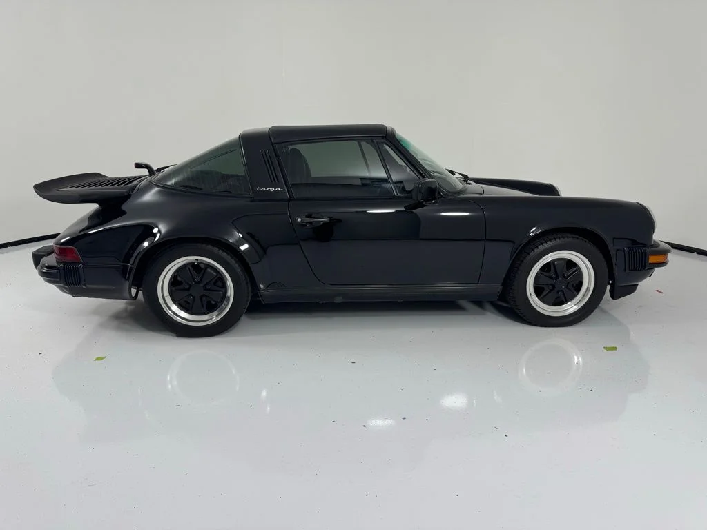Used 1987 Black Porsche Carrera image 6