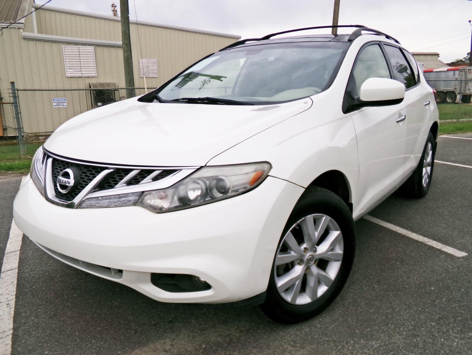 2013 Nissan Murano SL FWD's photo