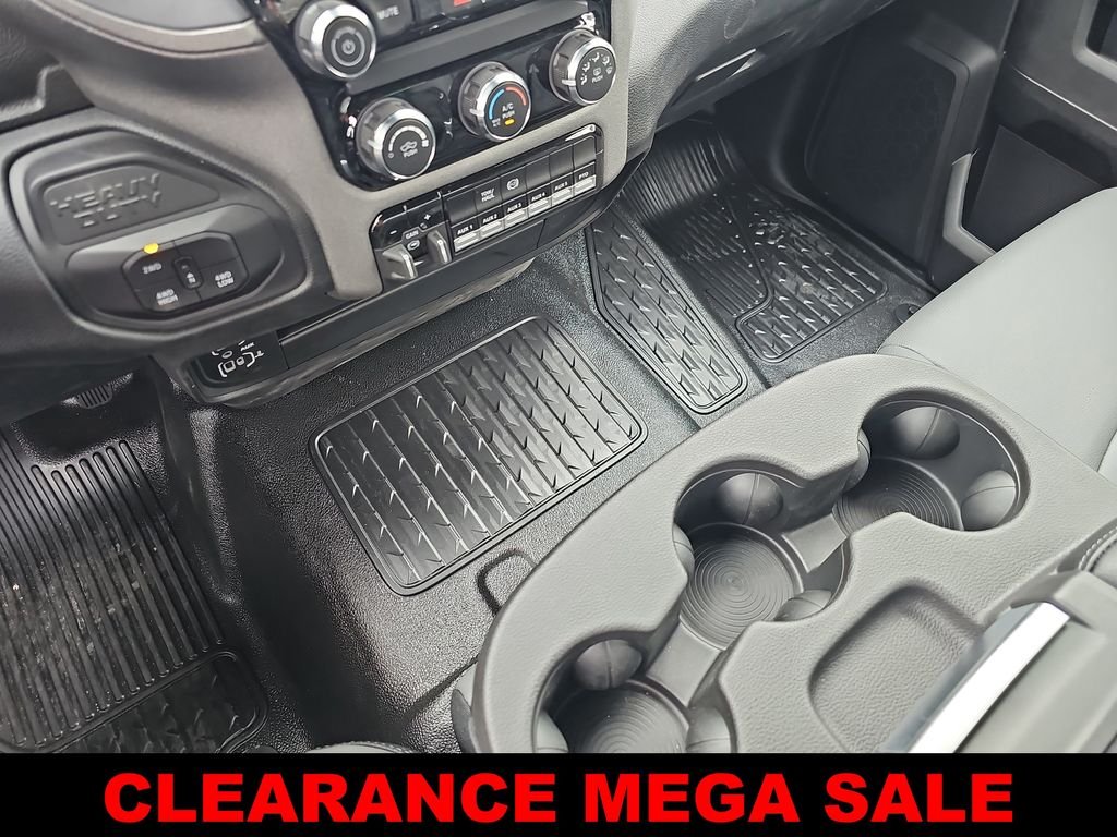 2025 RAM 3500 Chassis Tradesman - Photo 22