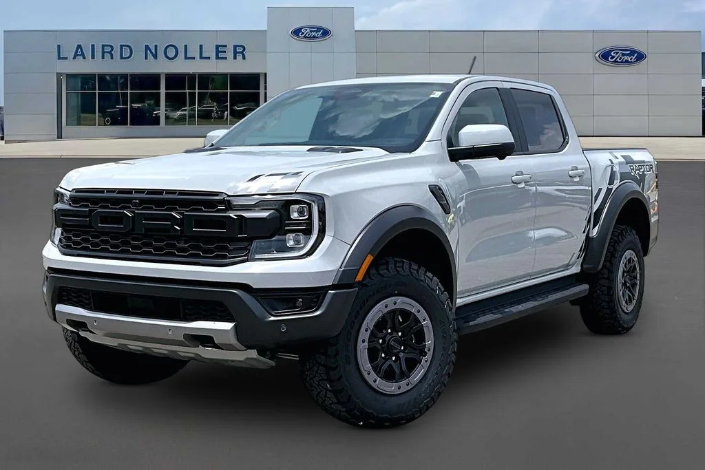 2026 Ford Ranger Raptor 4x4 SuperCrew 5' Box's photo