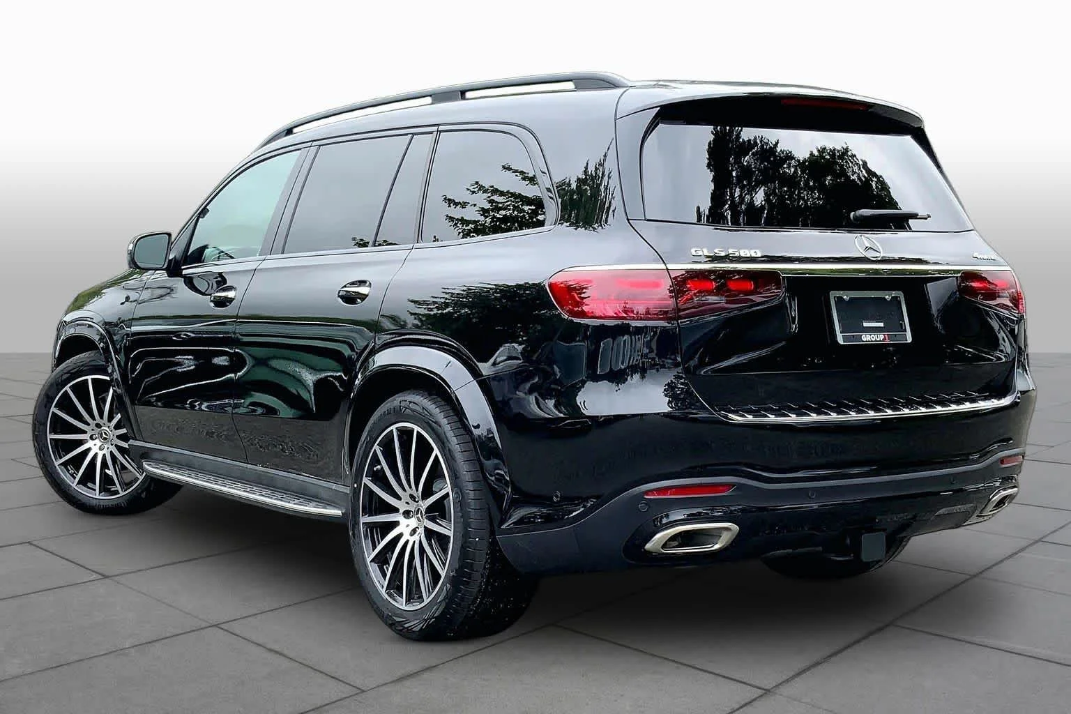 New 2026 Obsidian Black Metallic Mercedes-Benz GLS 580 image 16