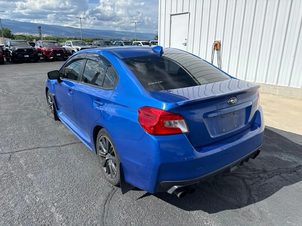 Used 2017 Blue Pearl Subaru Base image 5