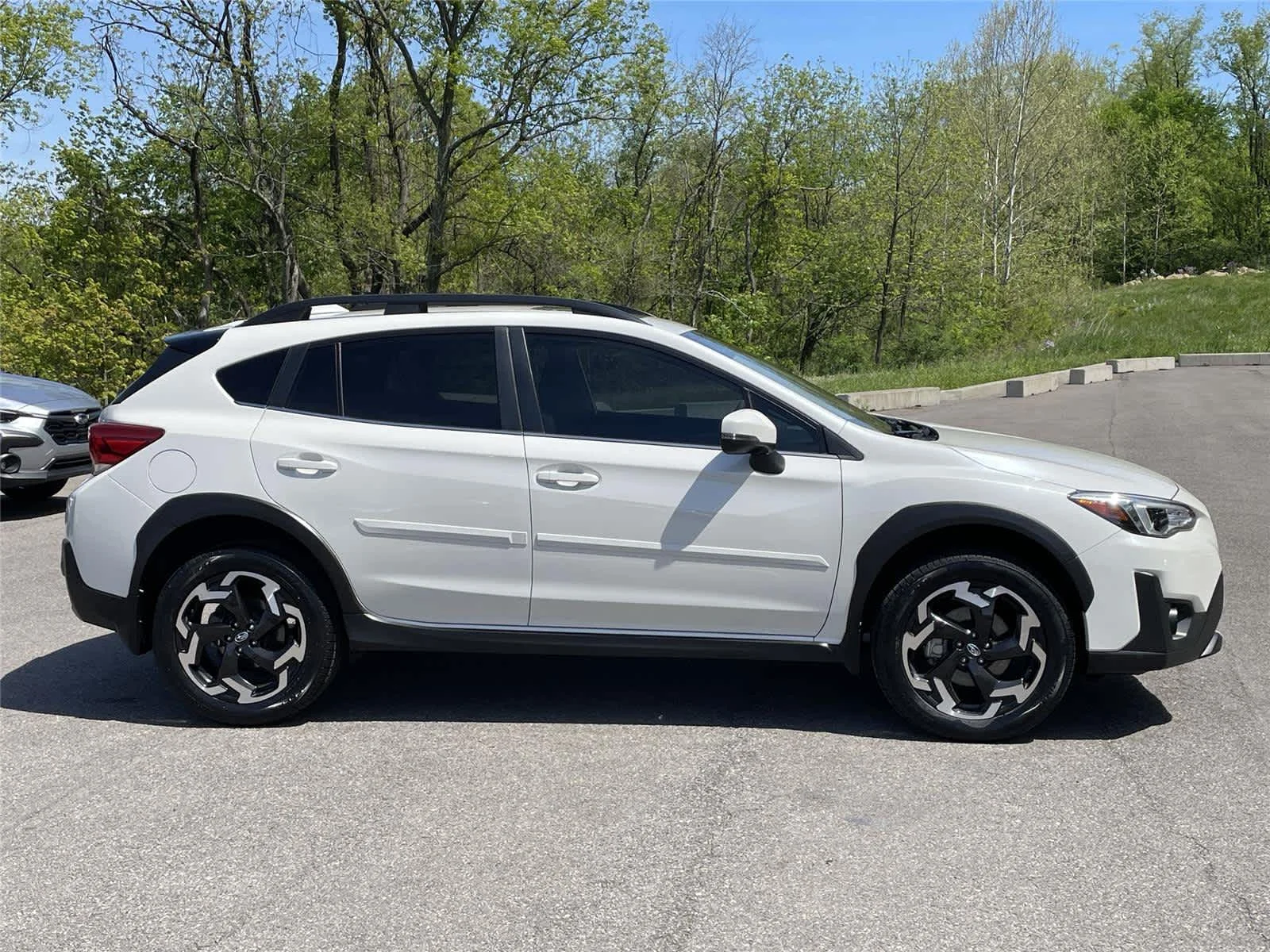 Certified Used 2022 Crystal White Pearl Subaru Limited image 6