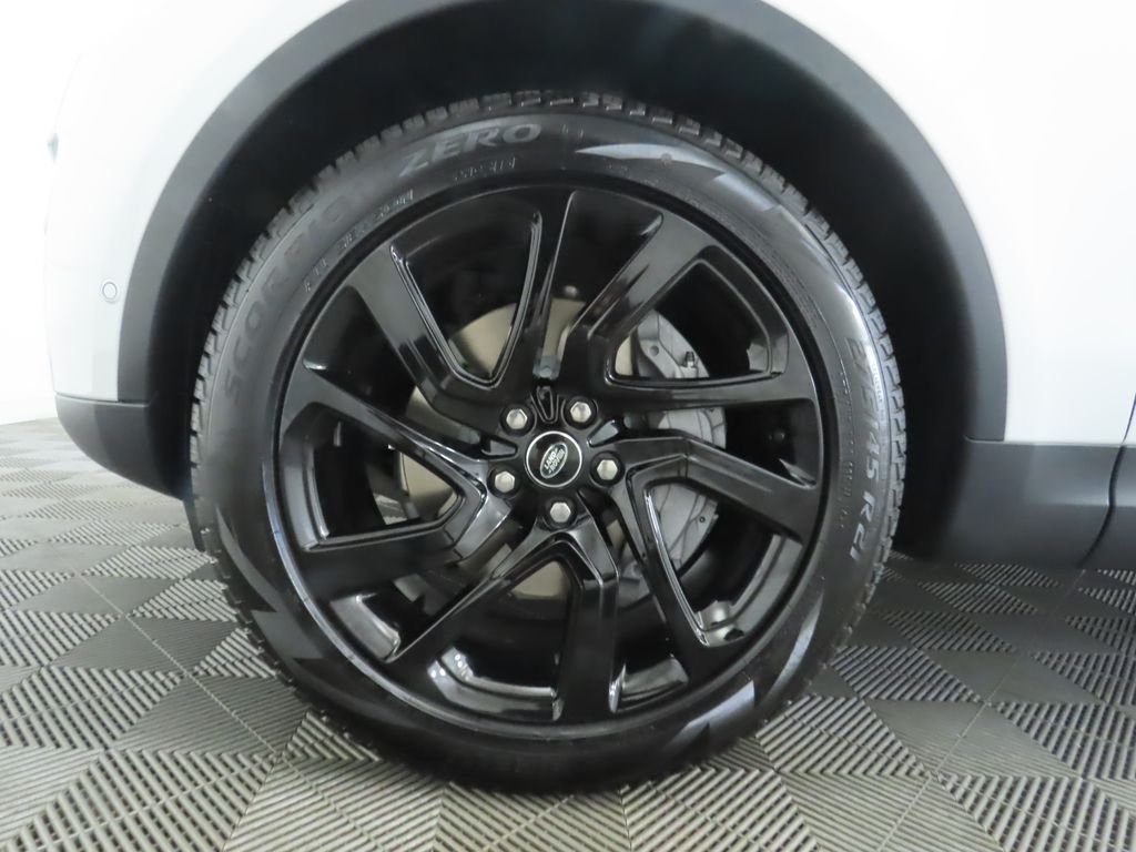 Used 2025 Fuji White Land Rover S image 31
