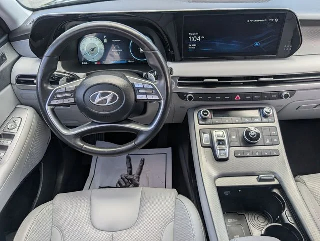 Used 2024 White Hyundai SEL image 13