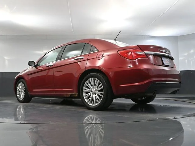 2012 Chrysler 200 Limited - Photo 43
