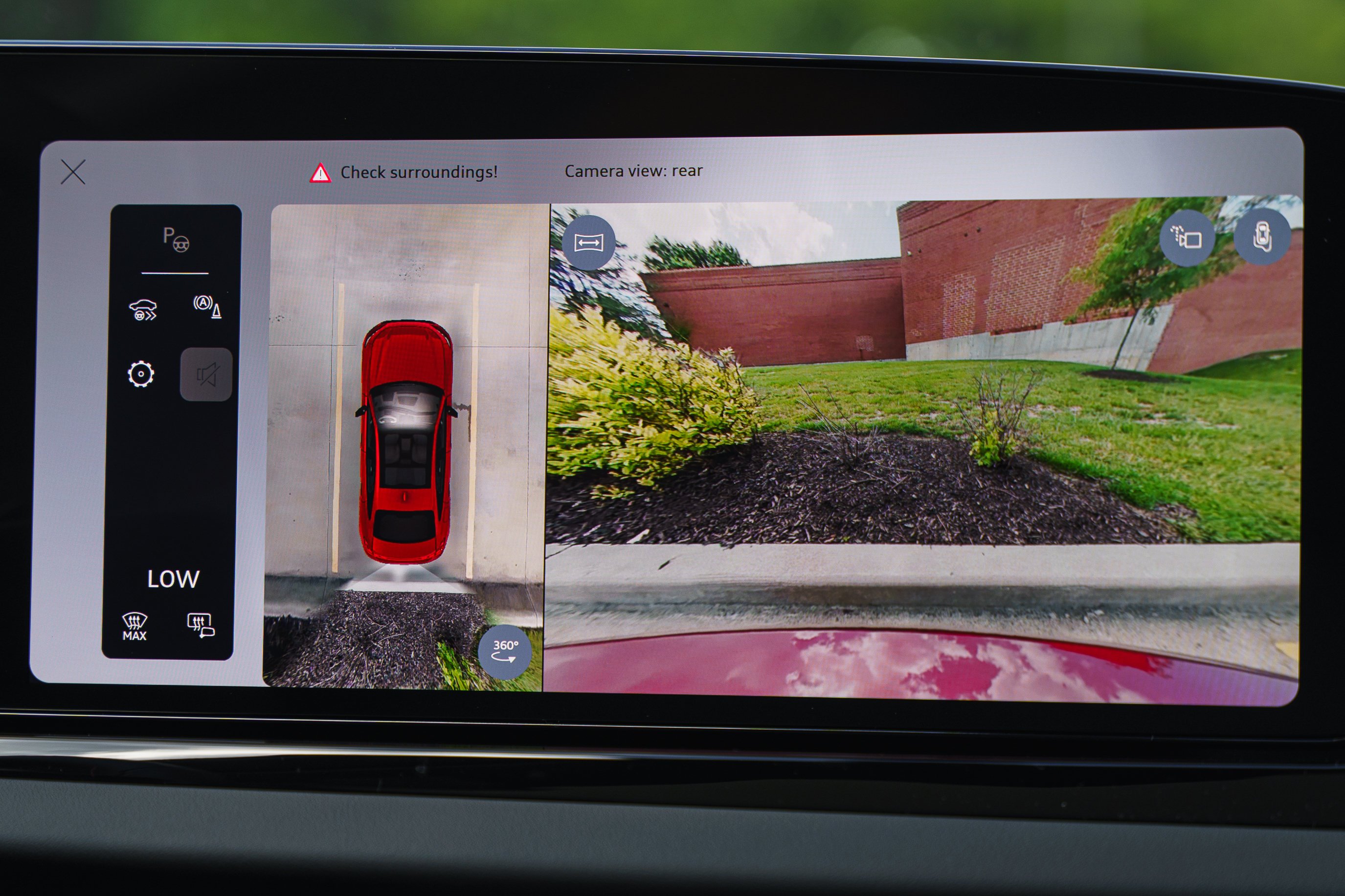 New 2026 GRENADINE RED Audi Prestige image 16