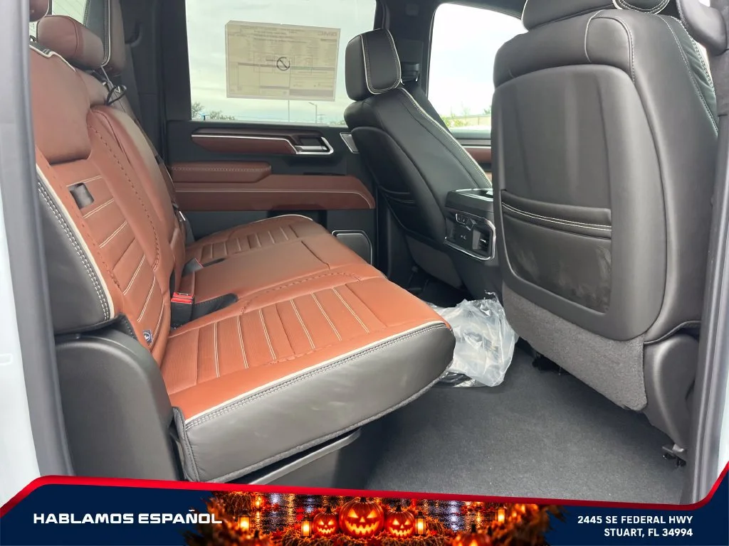 New 2026 Glacier White Tricoat GMC Denali Ultimate image 17